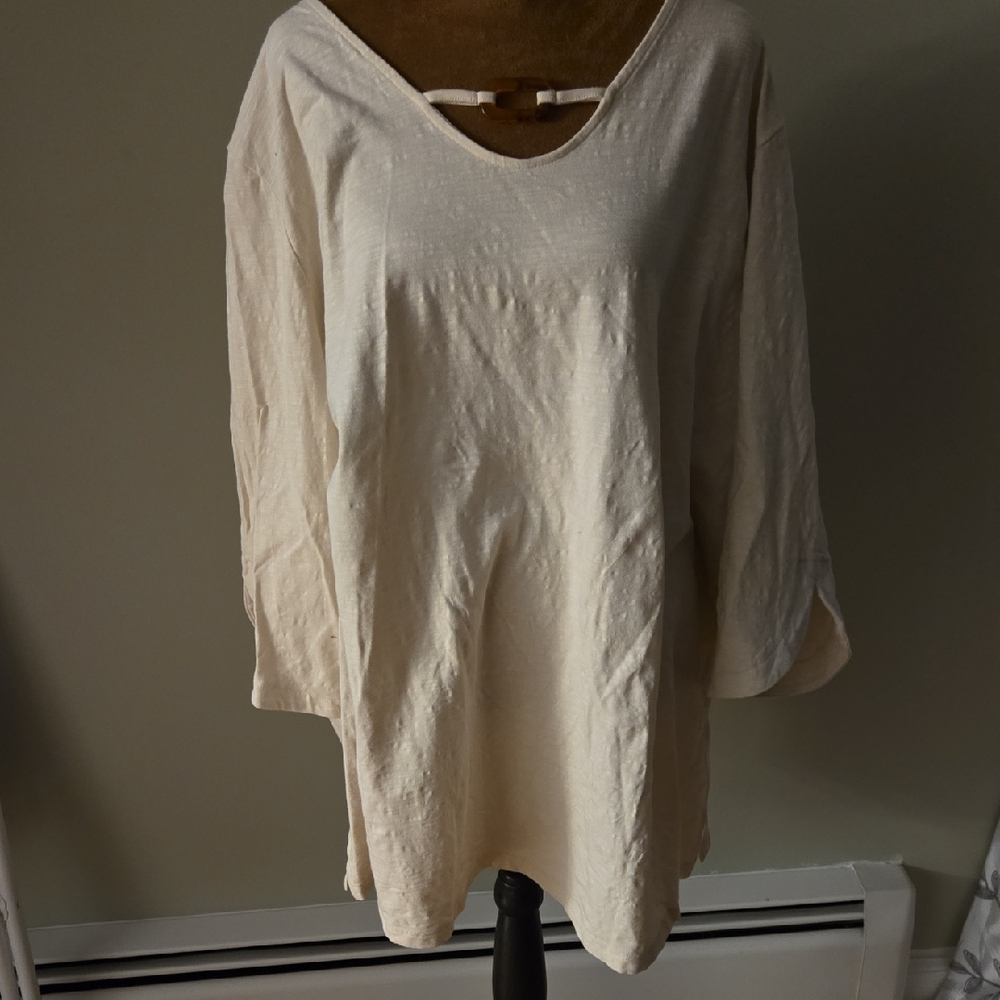 🫶SALE! Denim & Co Cream Tunic with Rectangle Embellishment